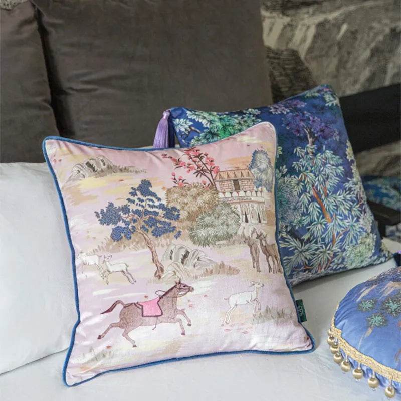 Chinoiserie Luxurious Royal Garden Round Throw Pillow - SinoCultural -- SJZBZ067A01