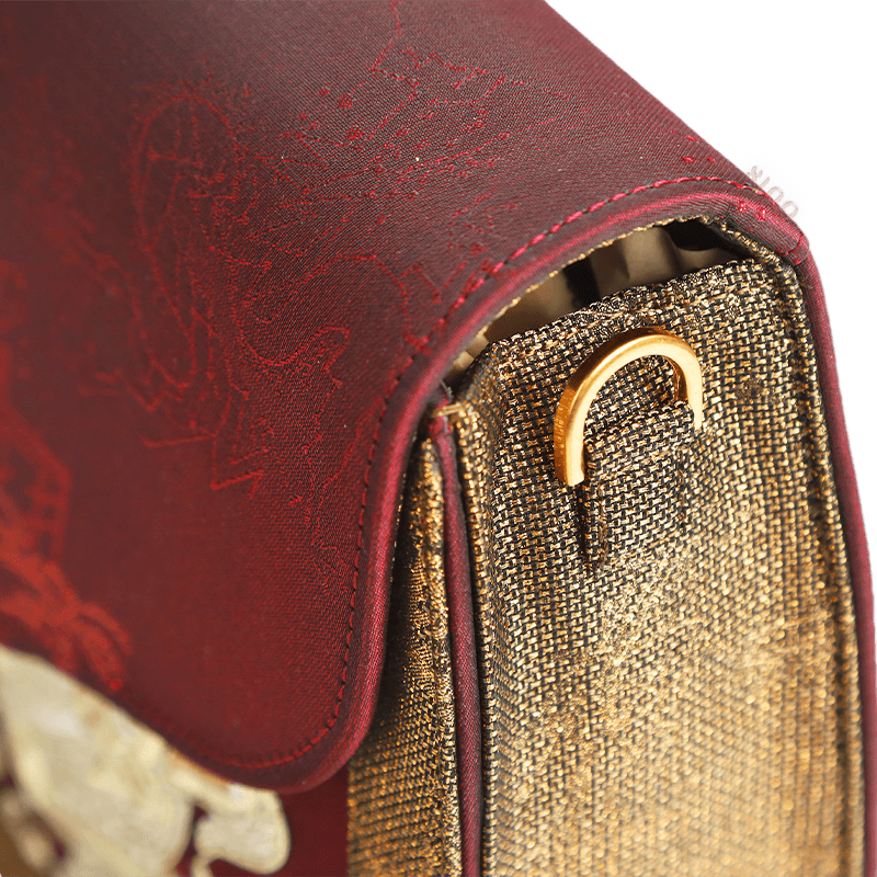 Ultra-Light Saddle Loong Embroidery Bag Recycled Fabric with Hualuo Silk 216g - SinoCultural -- GD1201