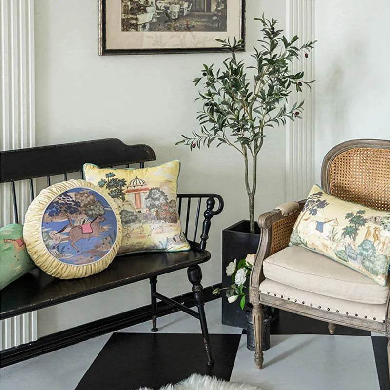 Chinoiserie Luxurious Royal Garden Round Throw Pillow - SinoCultural -- SJZBZ067A01