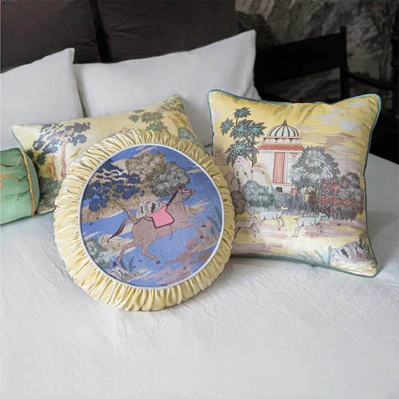 Chinoiserie Luxurious Royal Garden Round Throw Pillow - SinoCultural -- SJZBZ067A01