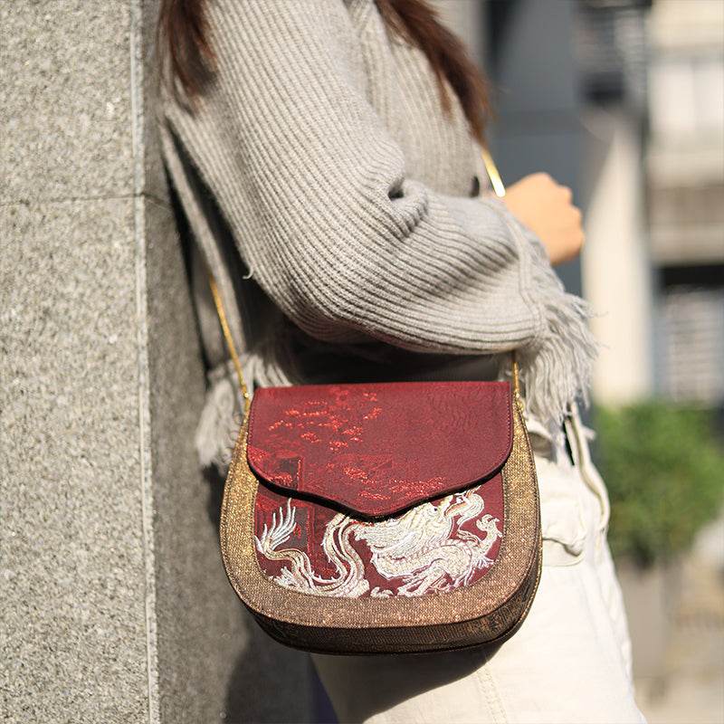 Ultra-Light Saddle Loong Embroidery Bag Recycled Fabric with Hualuo Silk 216g - SinoCultural -- GD1201