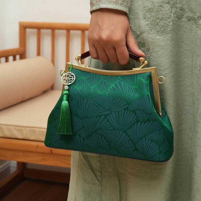 Mulberry Silk Green Pine Leaf Vintage Kiss Lock Clasp Bag - SinoCultural -- P270031
