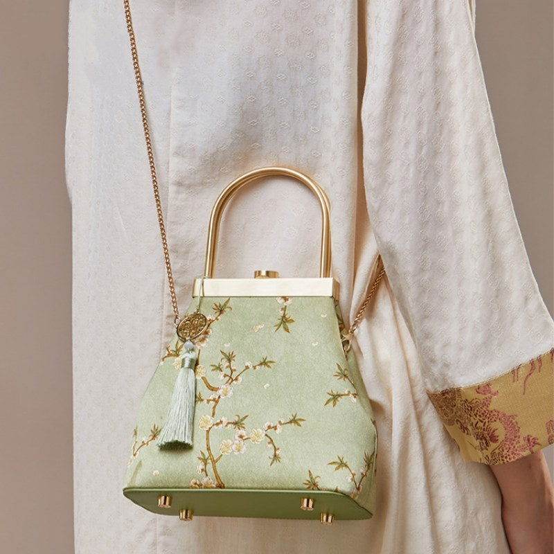Mulberry Silk Luxury Light Green Kiss Lock Clutch Bag - SinoCultural -- P170118 -