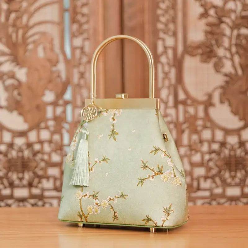 Mulberry Silk Luxury Light Green Kiss Lock Clutch Bag - SinoCultural -- P170118 -
