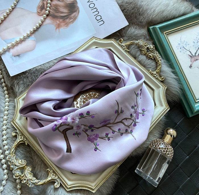 Handmade Su Embroidery 16 Momme Silk Scarf 155x35cm - SinoCultural -- HYFSJ034A01