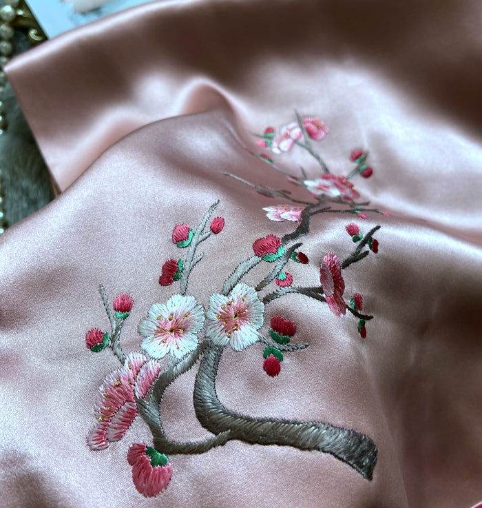Handmade Su Embroidery 16 Momme Silk Scarf 155x35cm - SinoCultural -- HYFSJ034A01