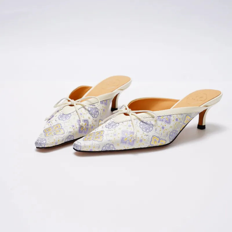 Chinese style women's shoes crafted with Shu Brocade and designed as elegant kitten heel mules.