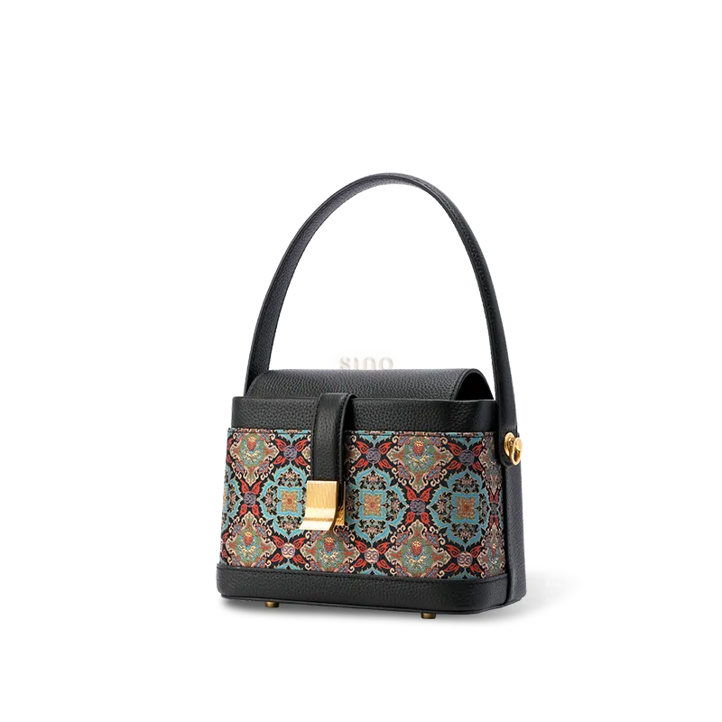 Side profile showing bag depth and contour.