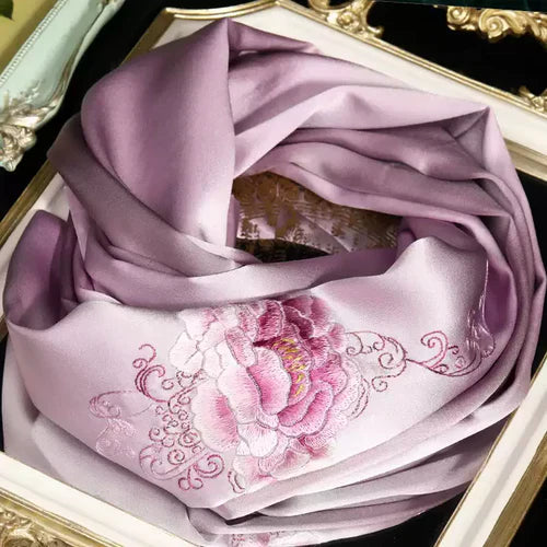 2025 Valentine's Day Gift Guide: Romantic Gifts with Chinese Cultural Elements