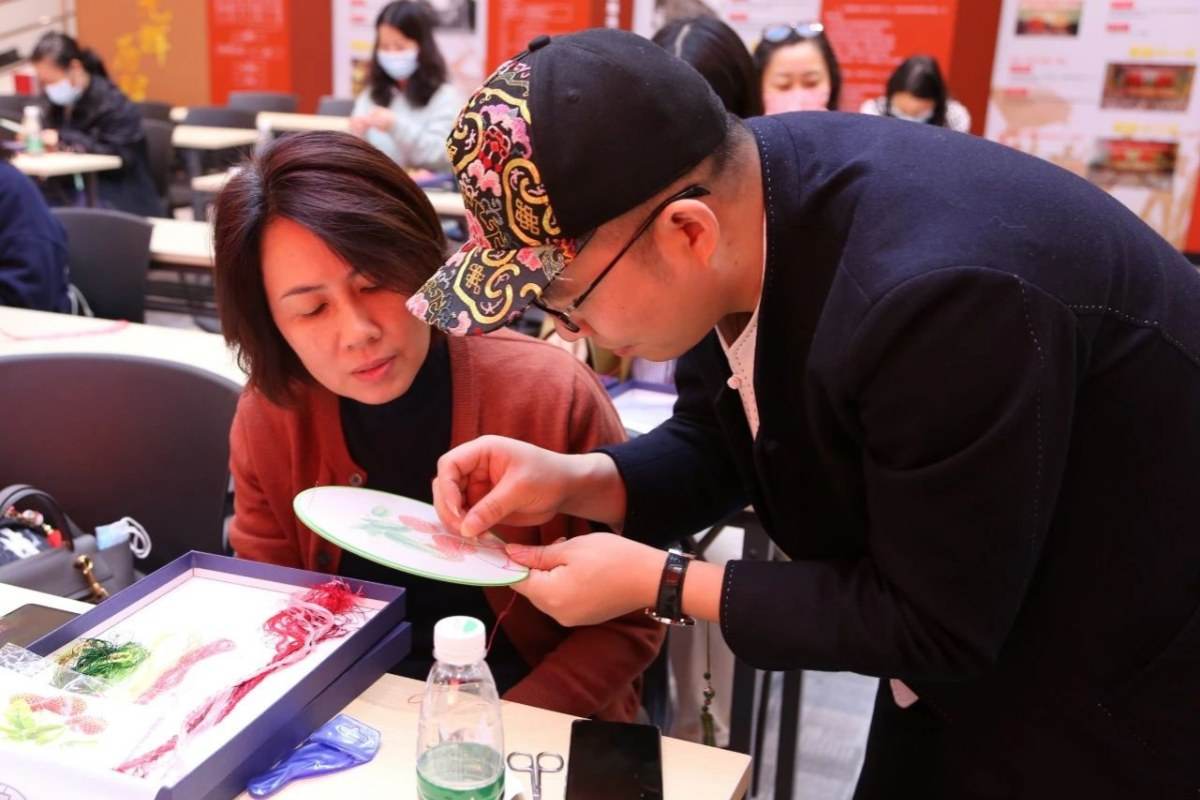 Celebrating Women's Craftsmanship with Cantonese Embroidery - SinoCultural