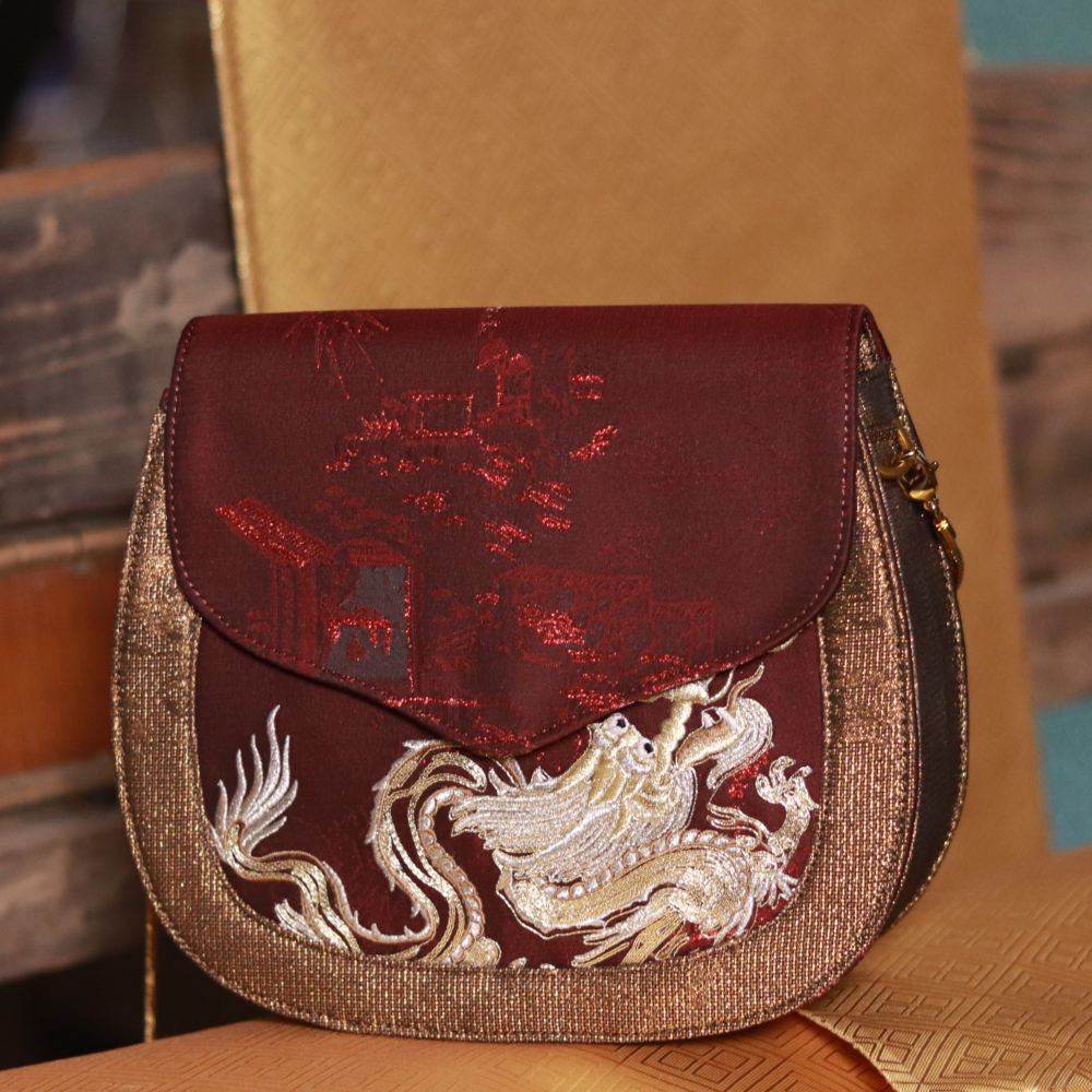 Exploring Hua Luo (花萝): The Silk Art Treasure and Its Modern Legacy - SinoCultural