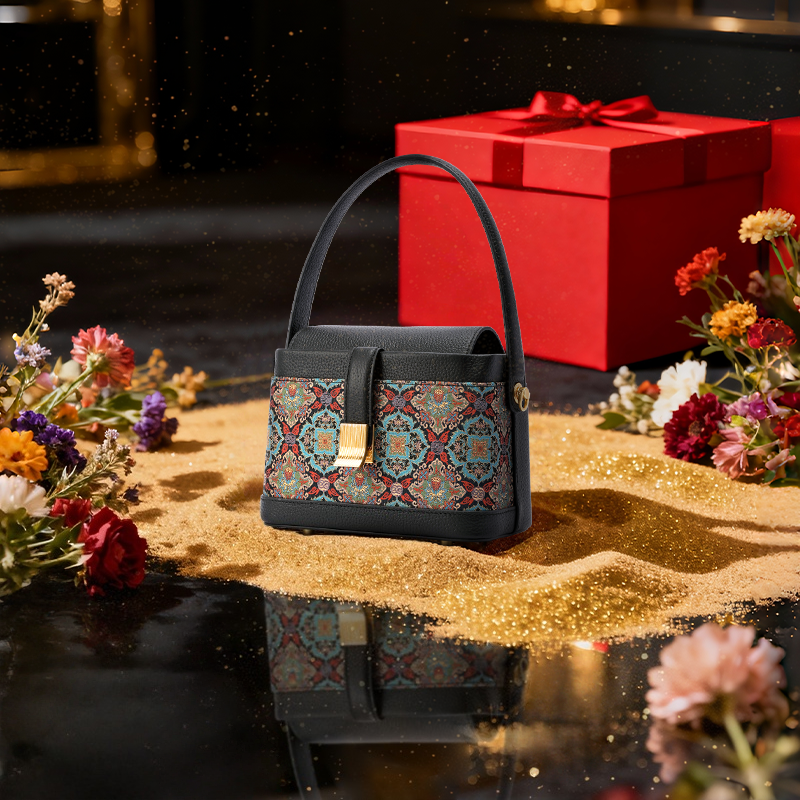 Chinese-Handmade-Luxury-Brocade-Handbags-Purses-SinoCultural