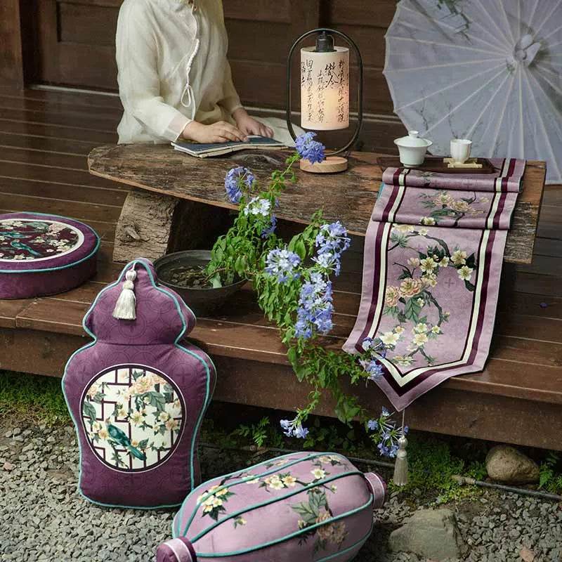 Chinoiserie Retro Luxe Purple Floral Tea Table Runner - SinoCultural