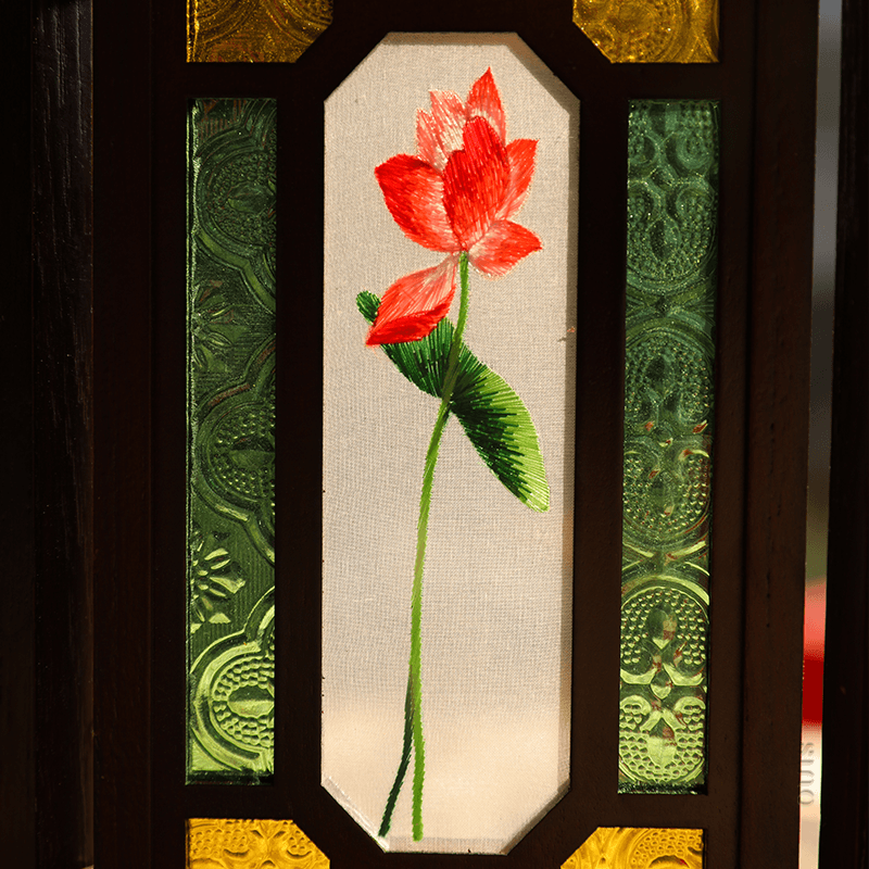 Handcrafted Embroidery Lotus Blossom Cantonese Mansion Window Ornament - SinoCultural -- BXL06WCS174A03 - 