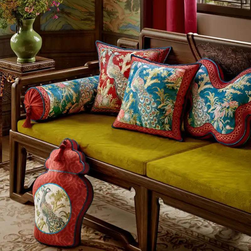 Chinoiserie Luxurious Peacock Decorative Throw Pillow - SinoCultural