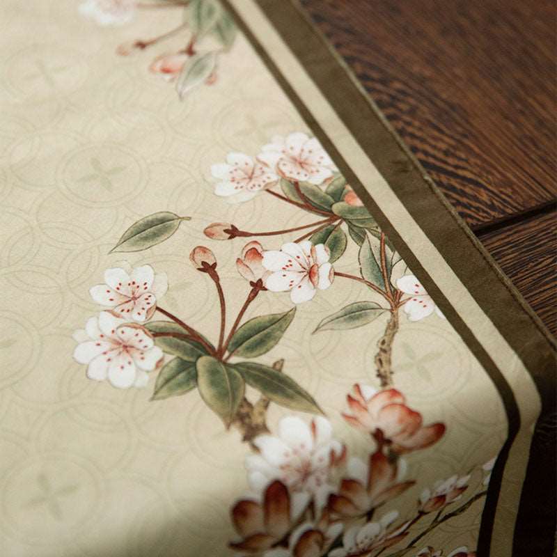 Chinoiserie Original Spring Flowers Table Runner