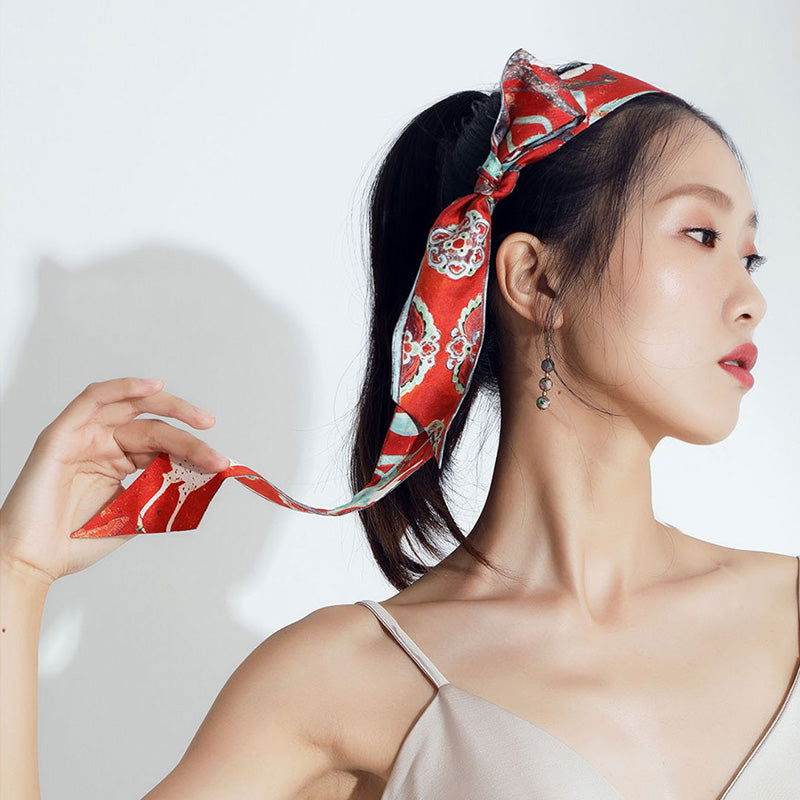 Mulberry Silk 16 Momme Silk Deer Dance Narrow Scarf 140x5cm - SinoCultural