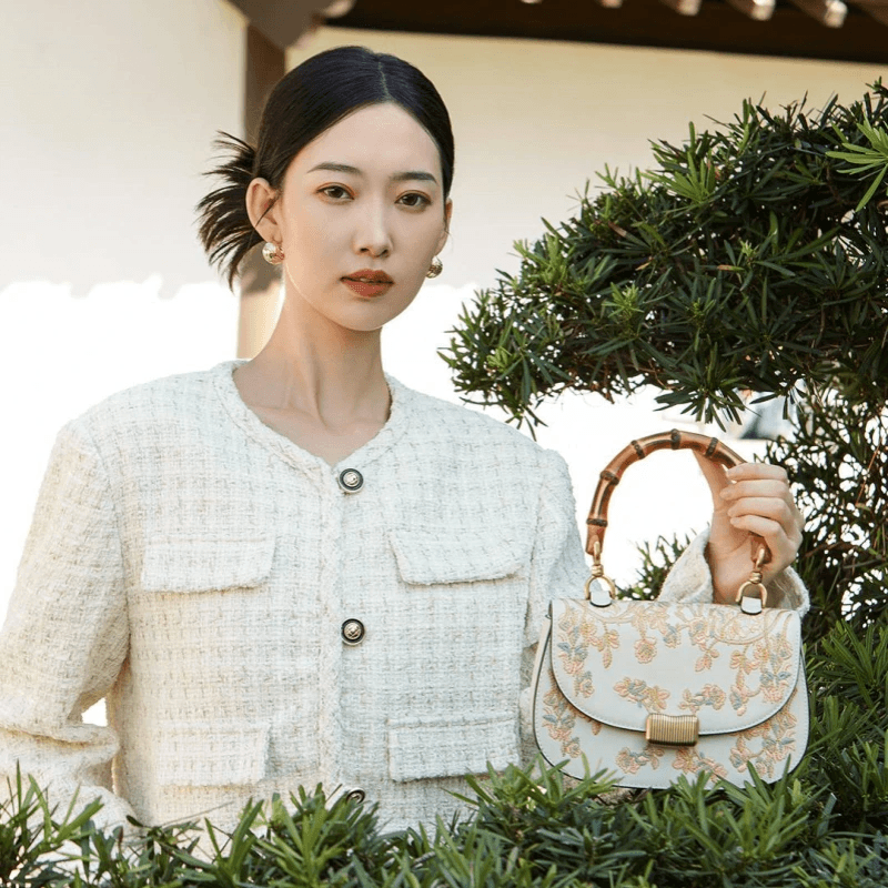 Embroidery White Leather Handbag Camellia Bamboo Handle Bag - SinoCultural