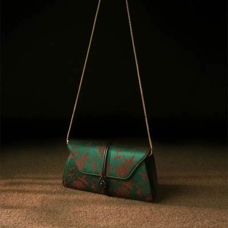 Xiangyunsha Silk Vintage New Chinese-Style Evening Clutch Wallet - SinoCultural