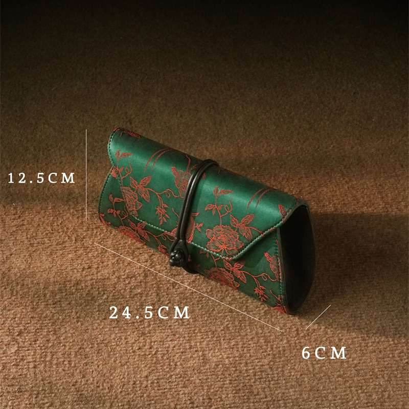 Xiangyunsha Silk Vintage New Chinese-Style Evening Clutch Wallet - SinoCultural