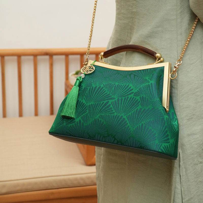 Mulberry Silk Green Pine Leaf Vintage Kiss Lock Clasp Bag - SinoCultural