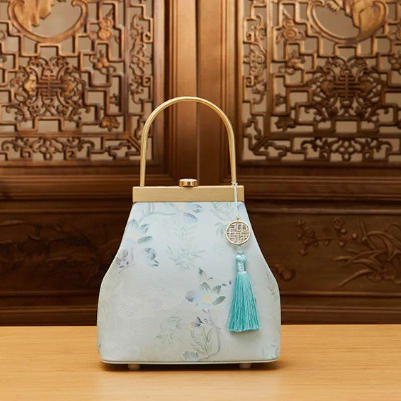 Mulberry Silk Luxury Light Green Kiss Lock Clutch Bag - SinoCultural