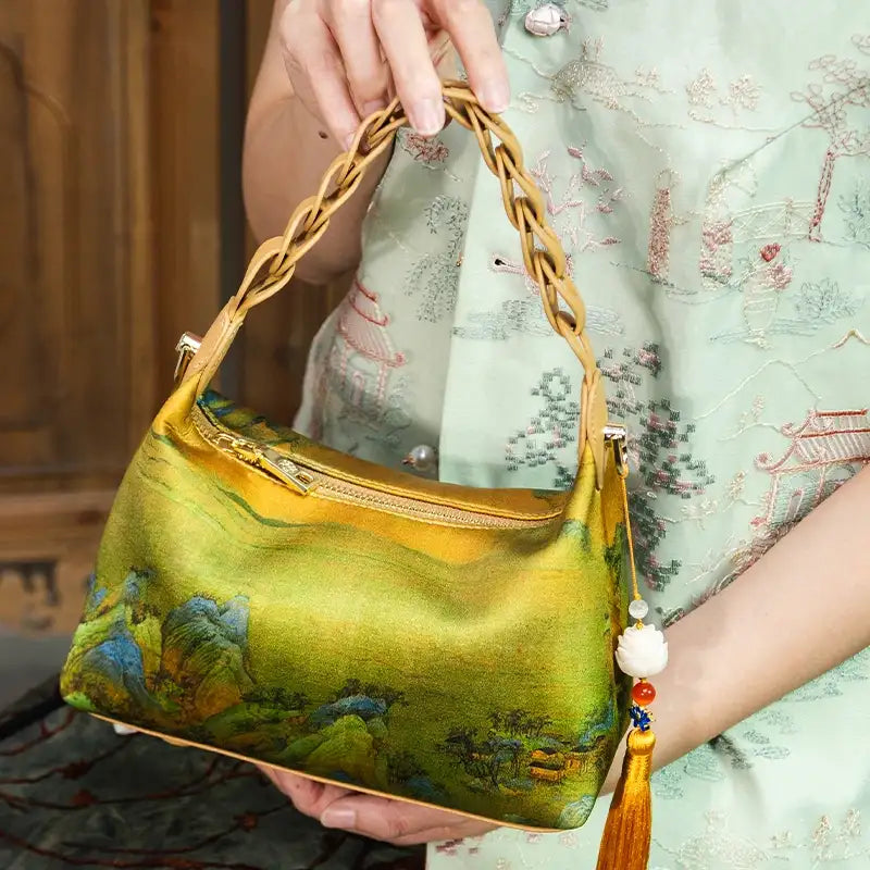 Chinese Painting Fragrant Cloud Silk Handcrafted Shoulder Bag