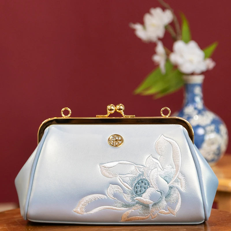 Embroidery Leather Chain Clutch Bag Lotus Pearl